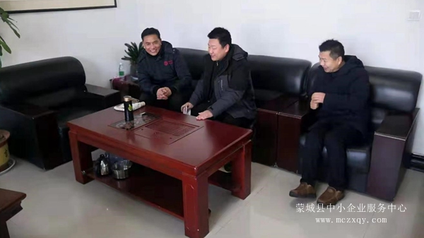 蒙城縣城關(guān)街道深入規(guī)上工業(yè)企業(yè)開展“四送一服”走訪活動(圖1) 蒙城縣城關(guān)街道深入規(guī)上工業(yè)企業(yè)開展“四送一服”走訪活動(圖1)